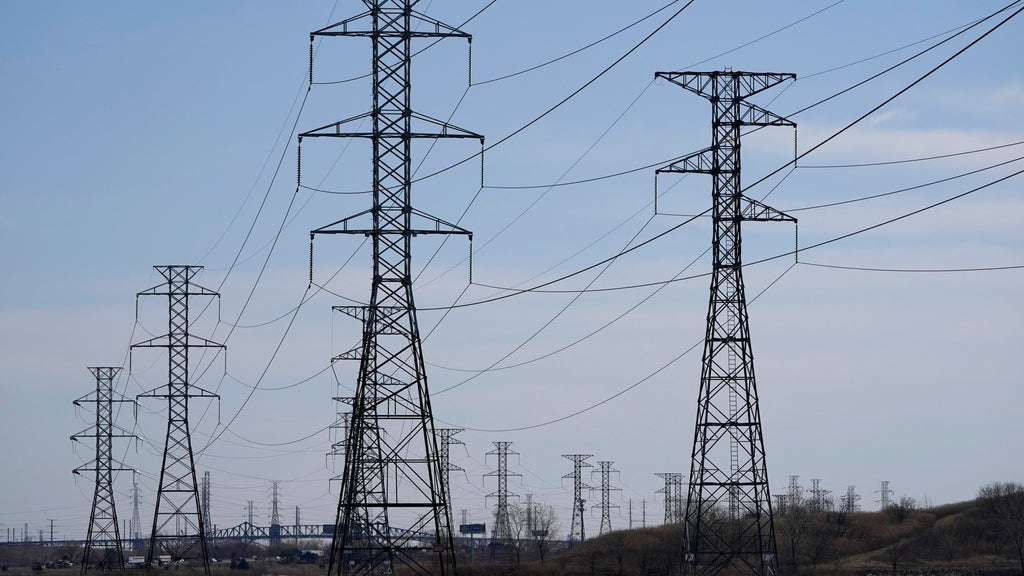 PG&E begins restoring power to Bay Area customers as fire weather conditions improve — CBS Bay Area (KPIX), St. Helena Community news