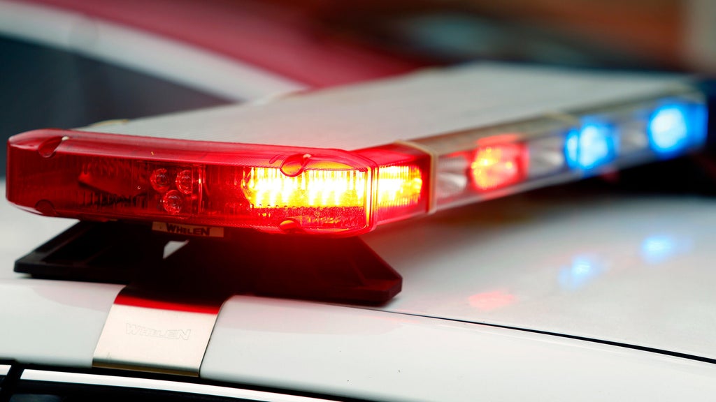 Man arrested after Fairfield home invasion robbery involving shotgun, police say โ CBS Bay Area (KPIX), St. Helena Dining news