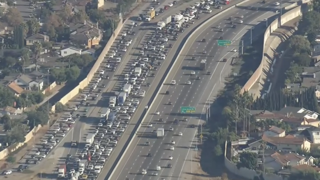 Northbound Highway 101 lanes in San Jose blocked by overturned vehicle — CBS Bay Area (KPIX), St. Helena Community news