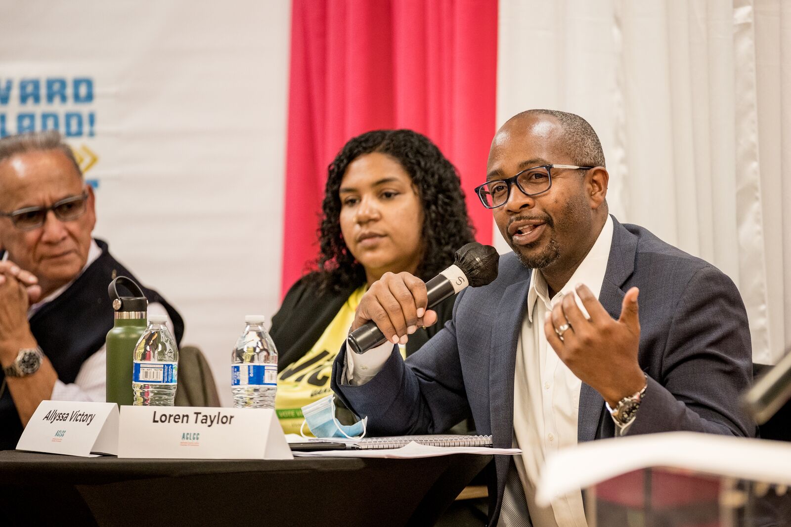 Thwarted in 2022’s mayoral election, Loren Taylor watches Thao in the hot seat — The Oaklandside, St. Helena Arts news
