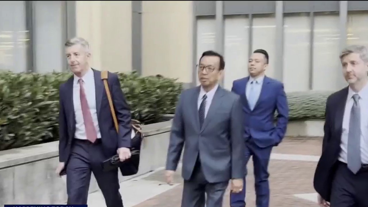 Defendants arrive in Oakland corruption trial  — KTVU FOX 2 Bay Area