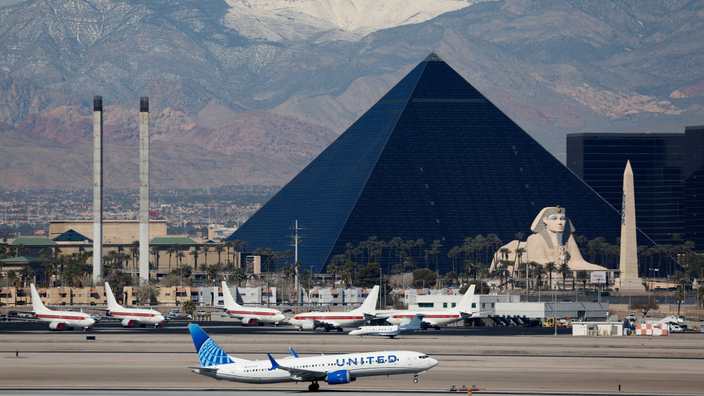Flight rerouted after passenger threatened to hijack plane — St. Helena Community news